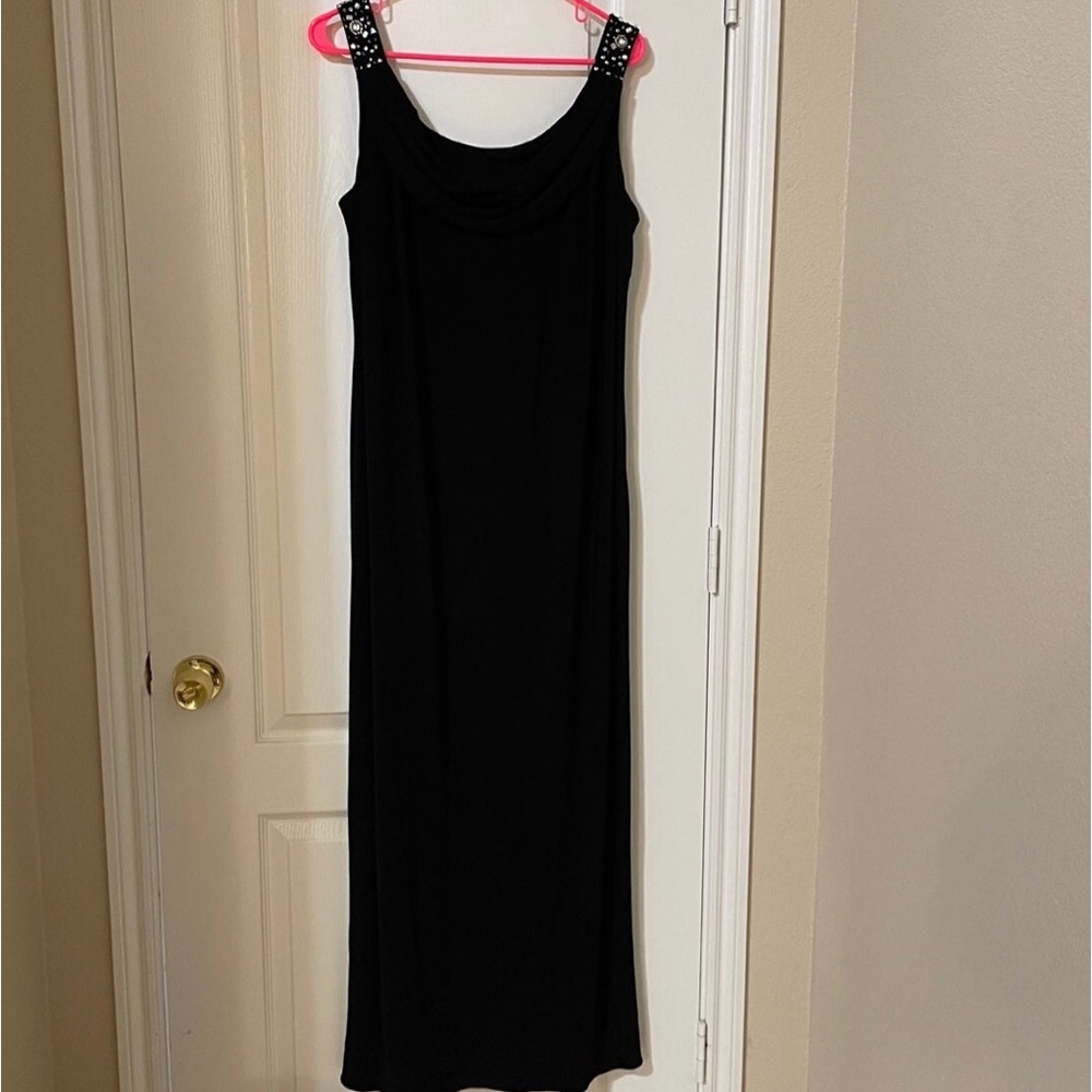 Beautiful Sleeveless Dress